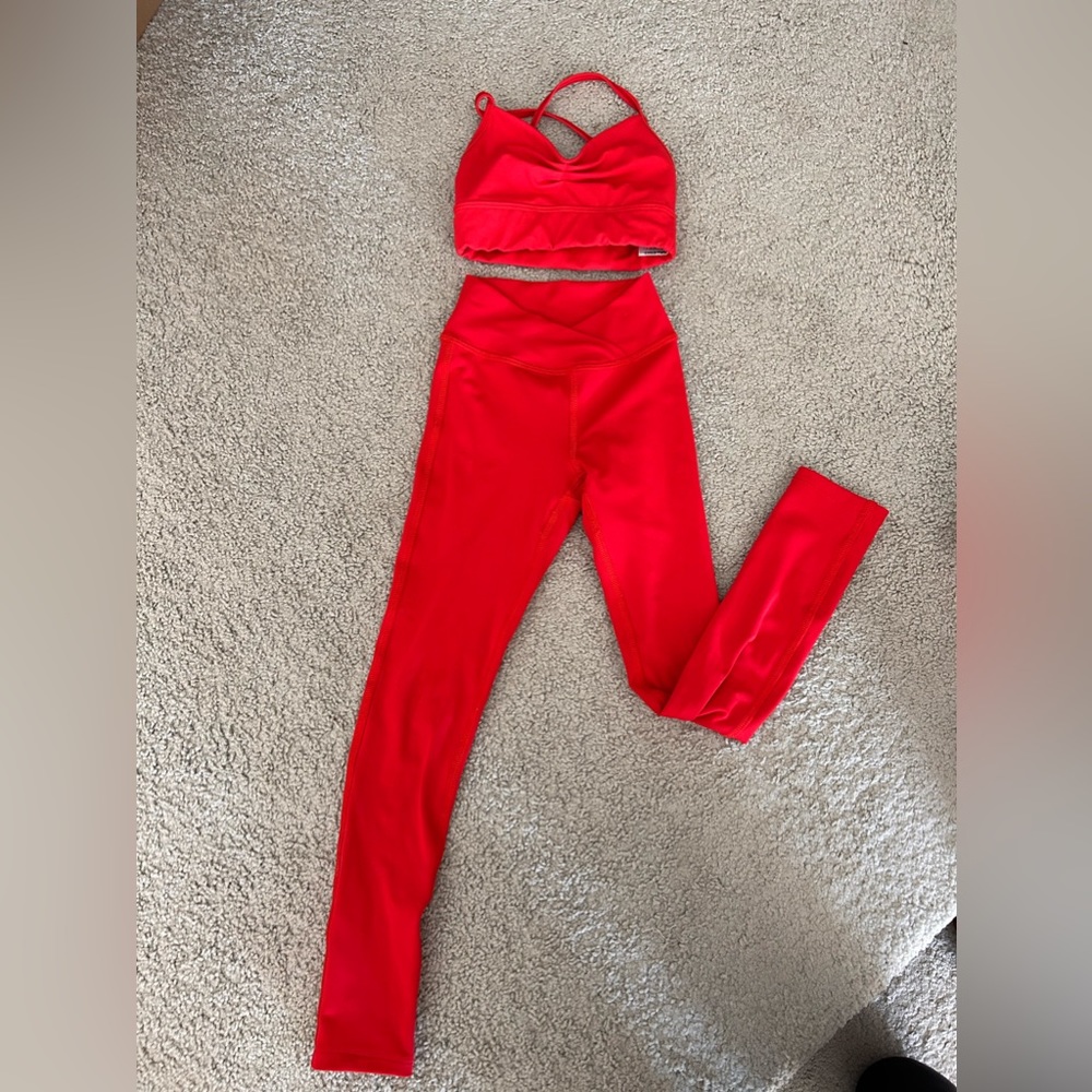 Tiger Friday set. Cherry red
